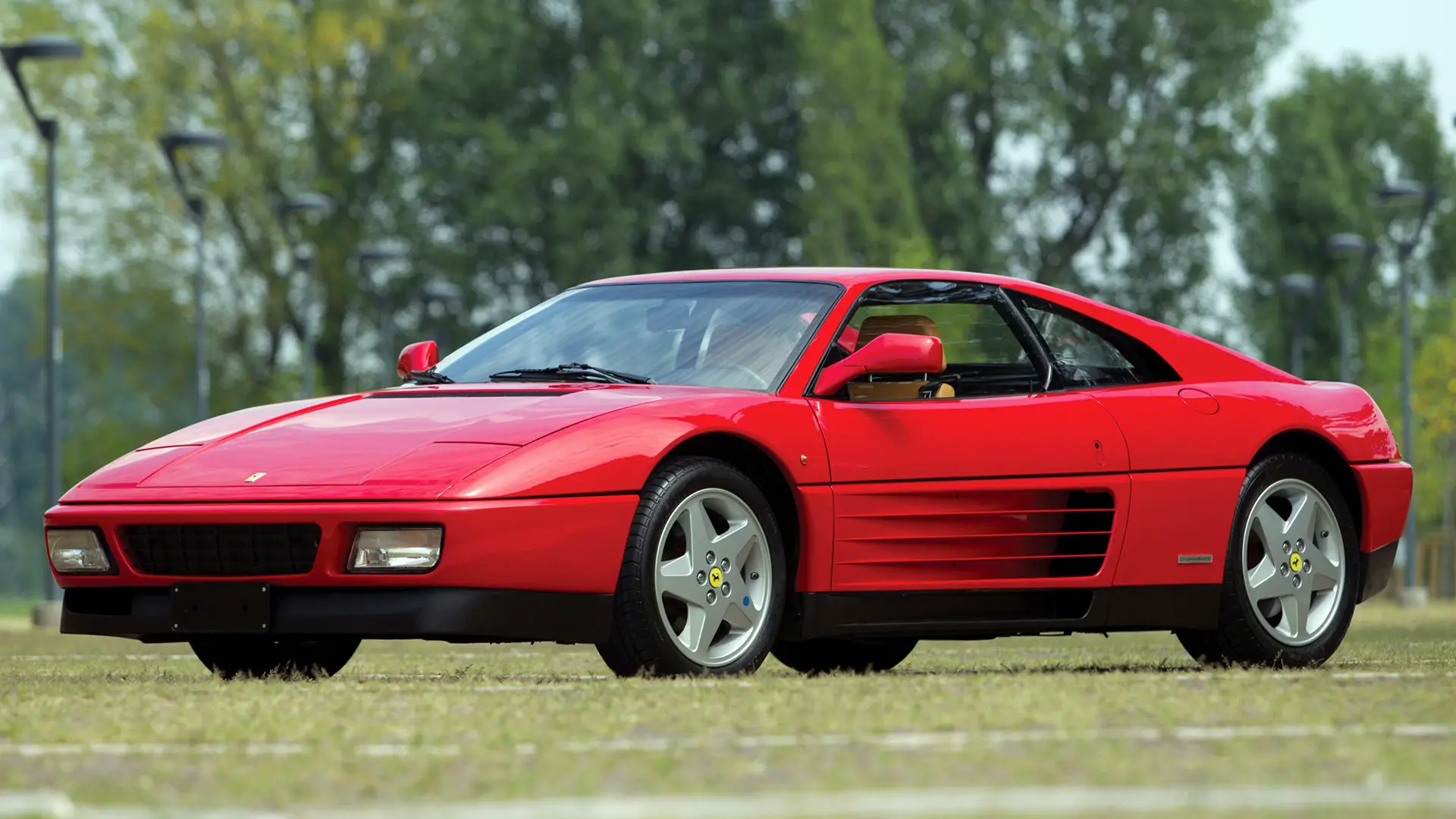 Ferrari 348 348 3.4 V8 TB 2