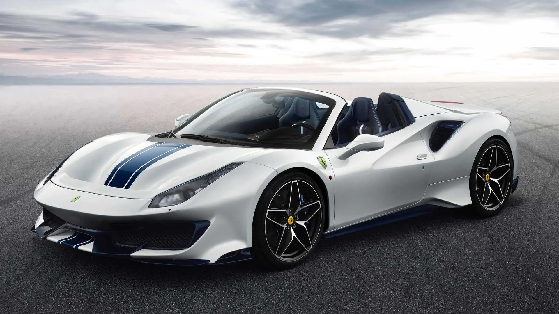 Ferrari 488 488 Pista Spider 0