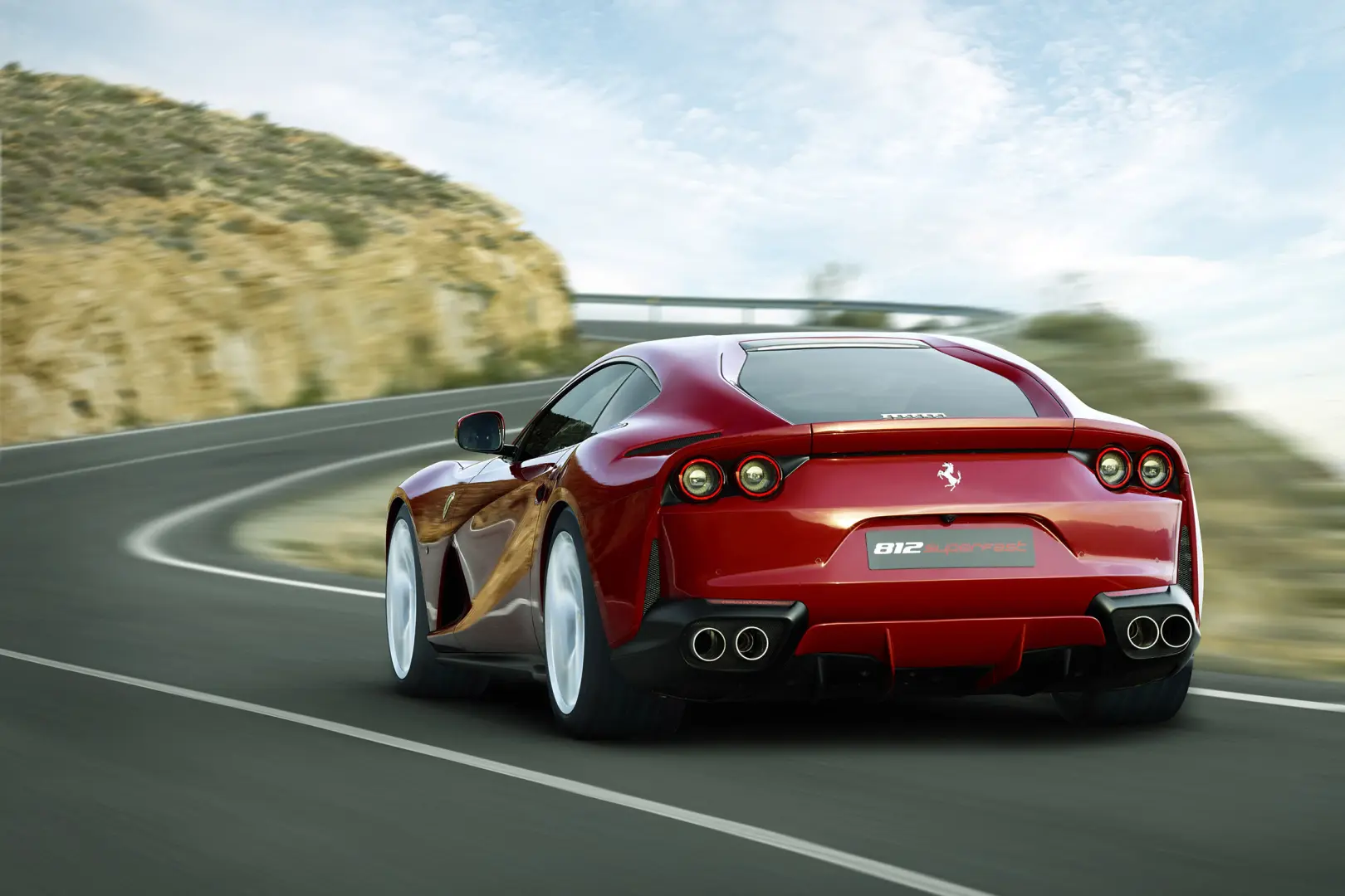 Ferrari 812 812 GTS 4