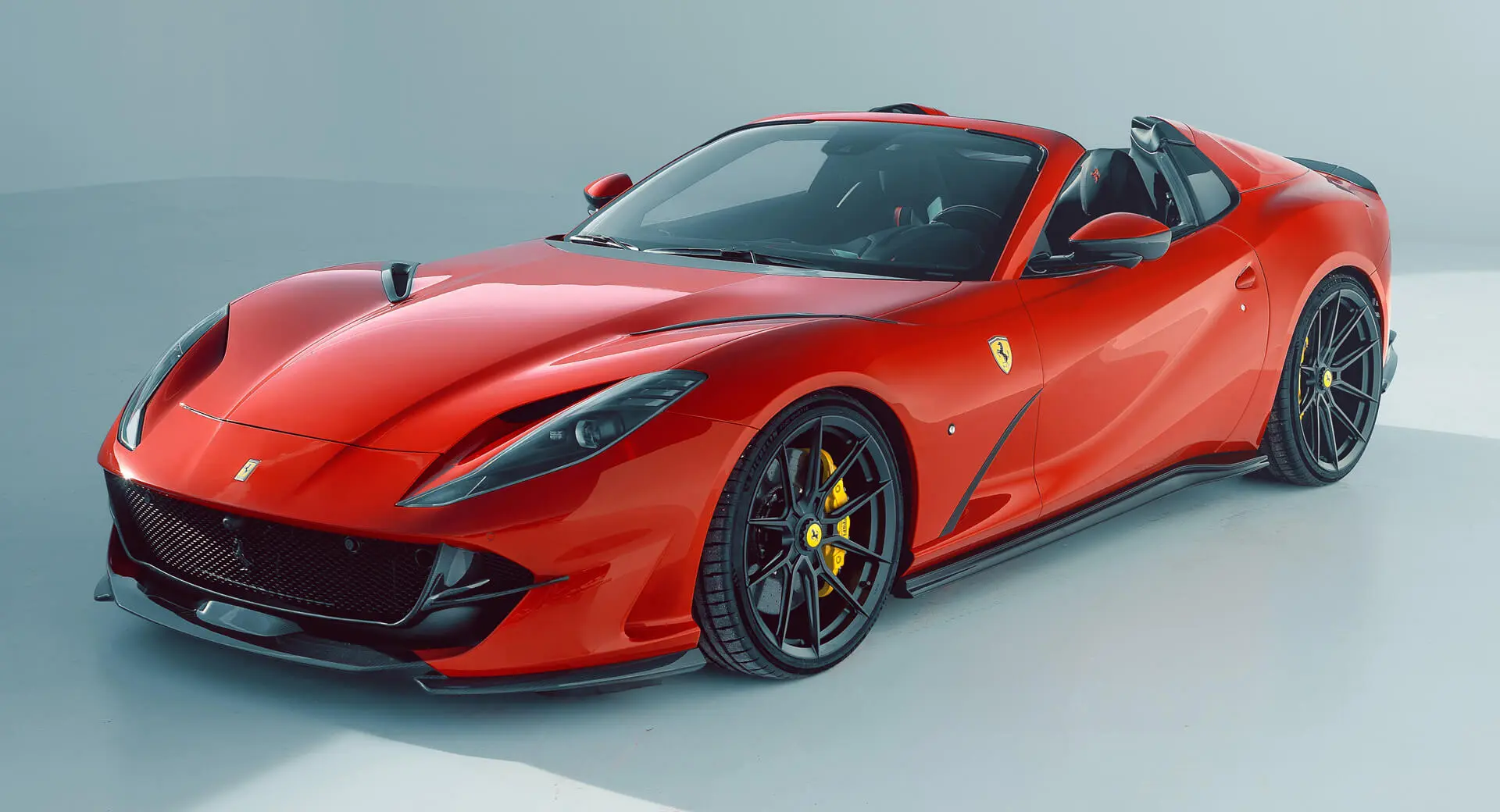 Ferrari 812 812 GTS 4