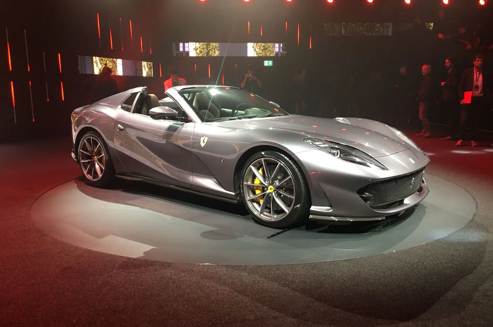 Ferrari 812 812 GTS 4