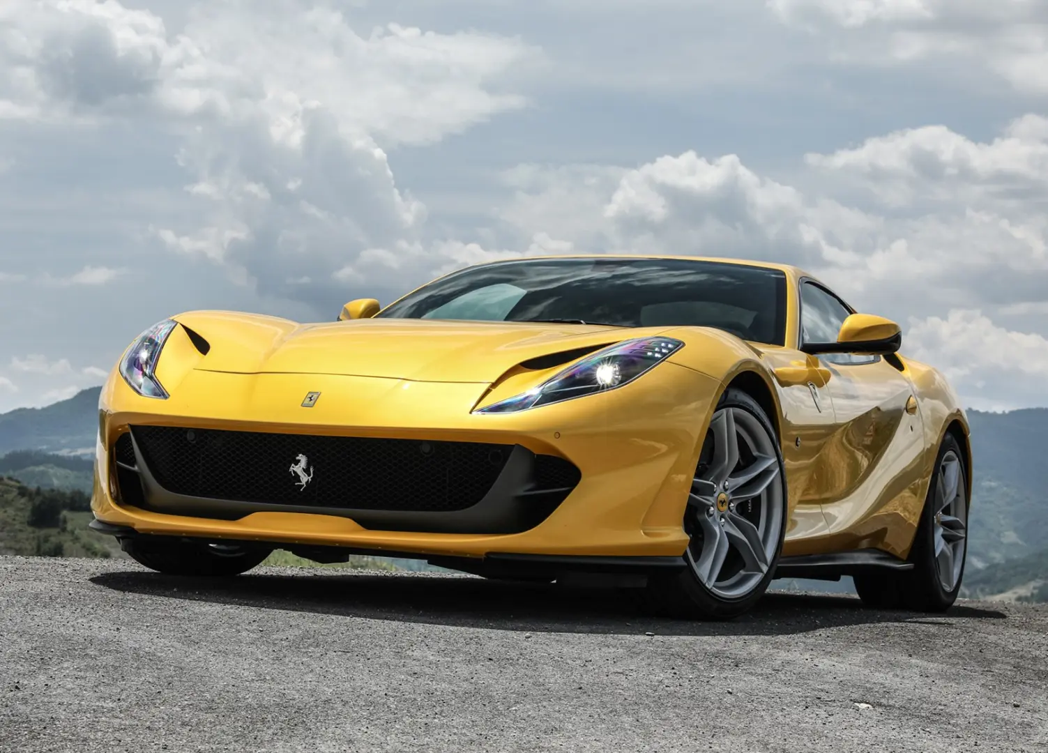 Ferrari 812 812 Superfast 5