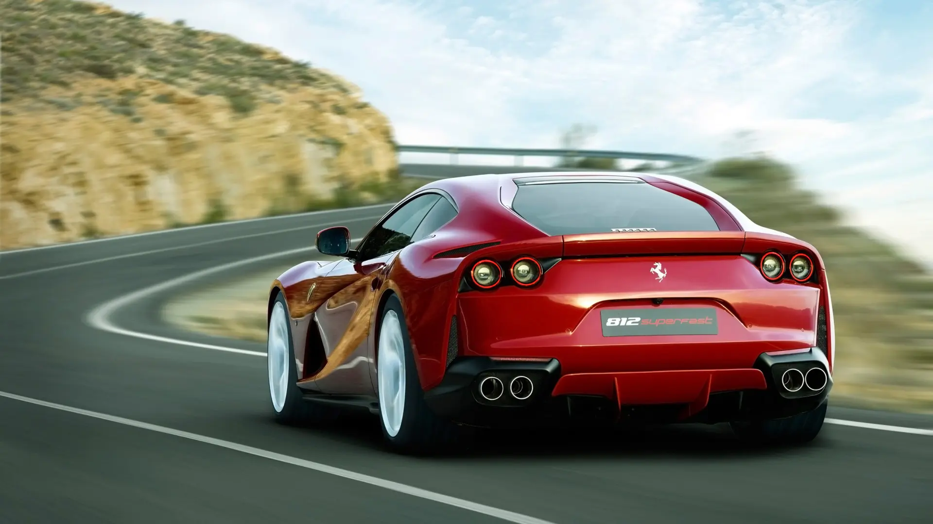Ferrari 812 812 Superfast 6