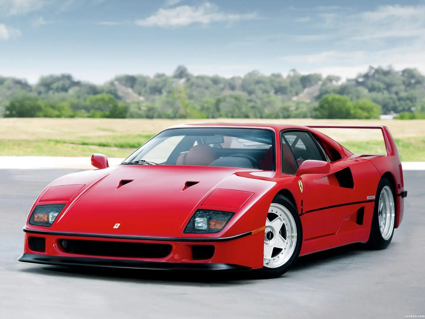 Ferrari  F 40 2.9 V8 6