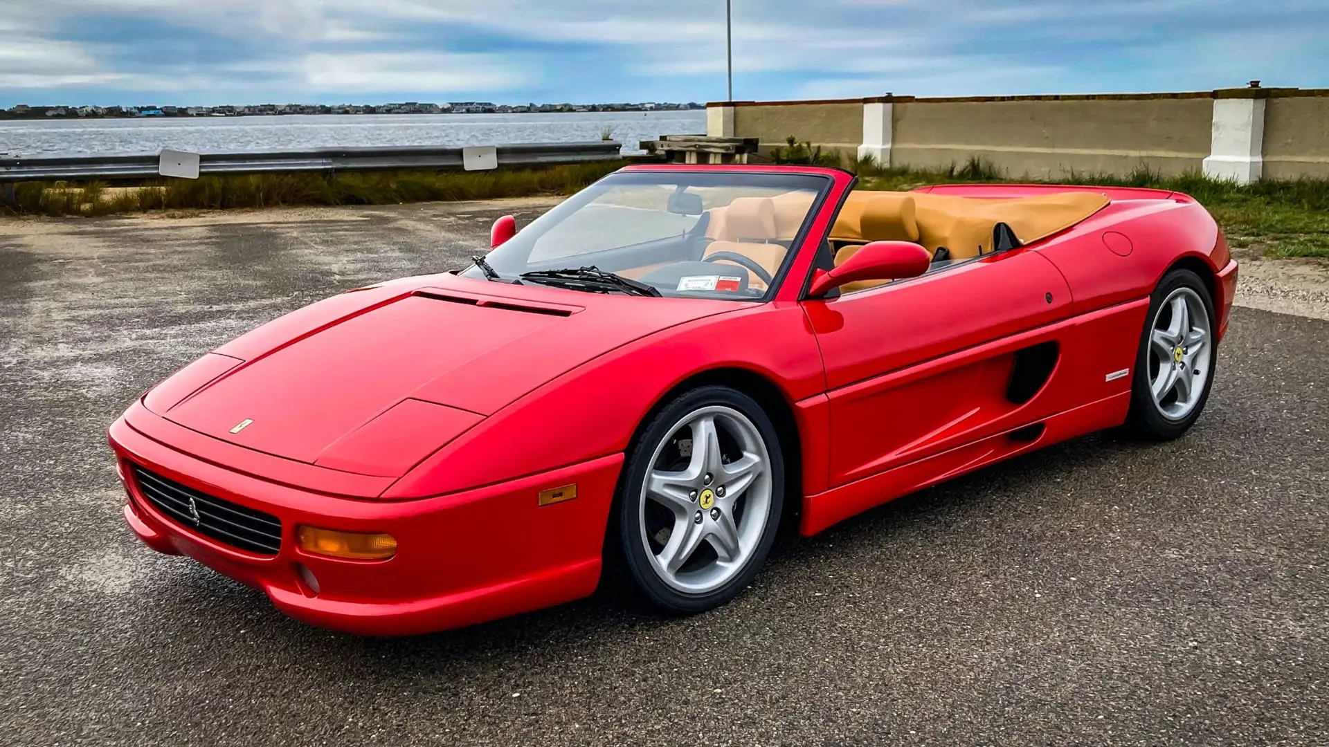 Ferrari F355 F355 Spider F1 6