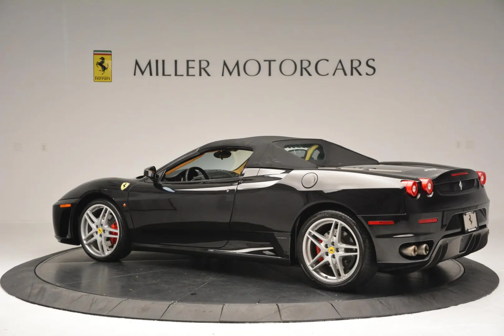 Ferrari  F430 Spider F1 6