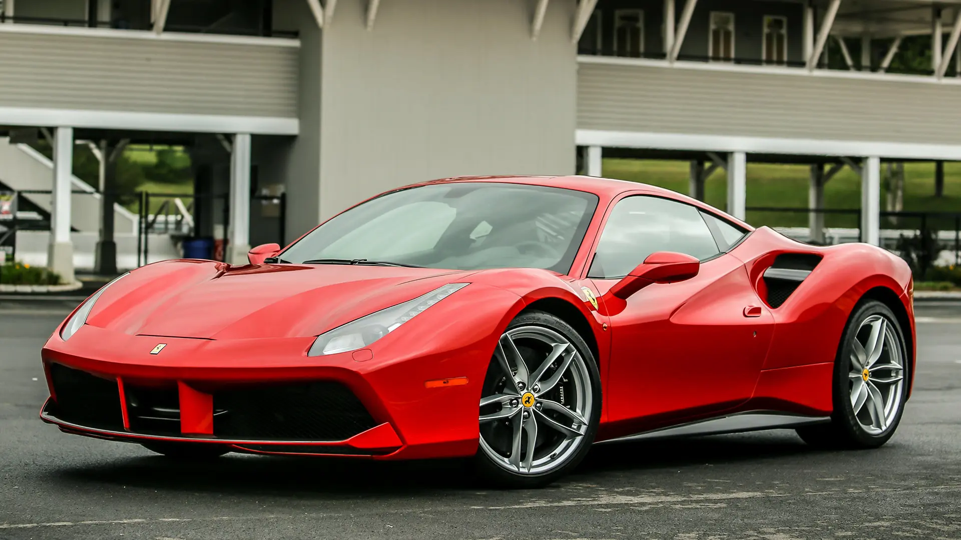 Ferrari F488 F488 GTB 5