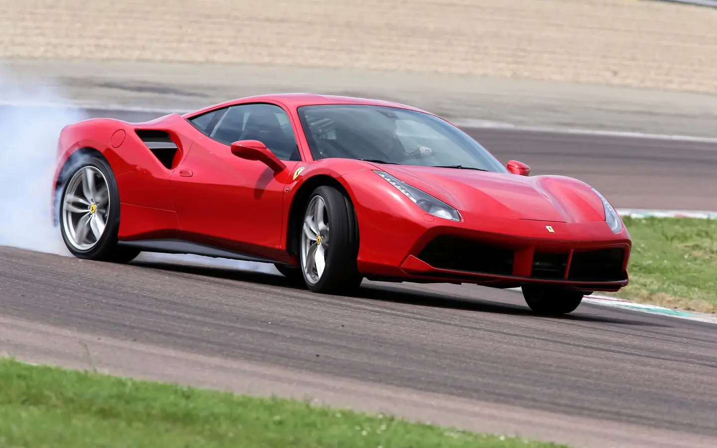 Ferrari F488 F488 GTB 7
