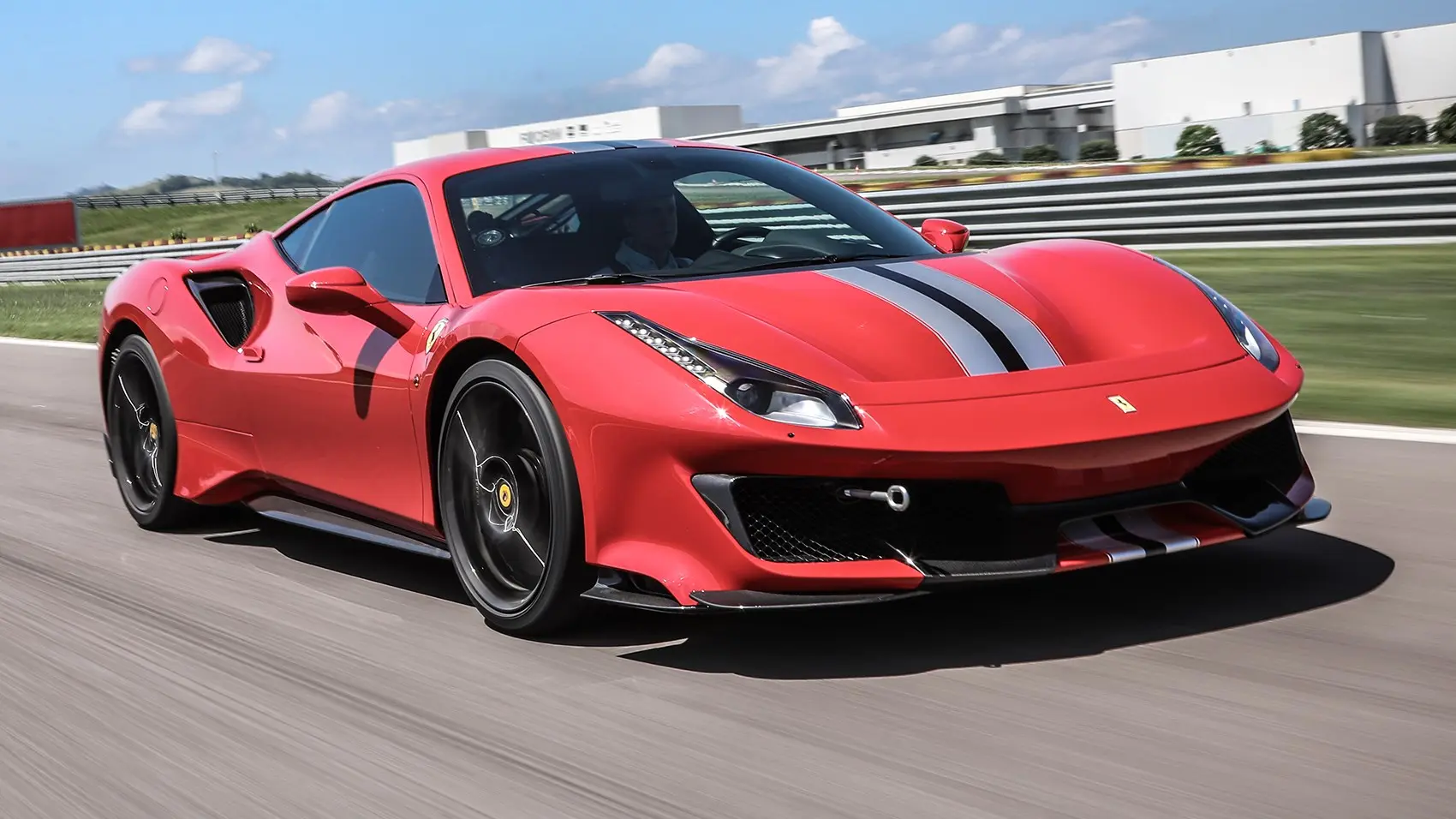 Ferrari F488 F488 Pista 6