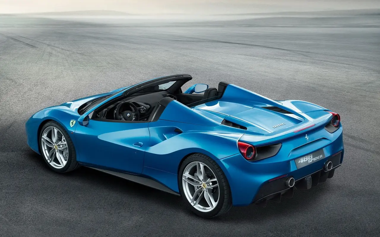 Ferrari F488 F488 Spider 6