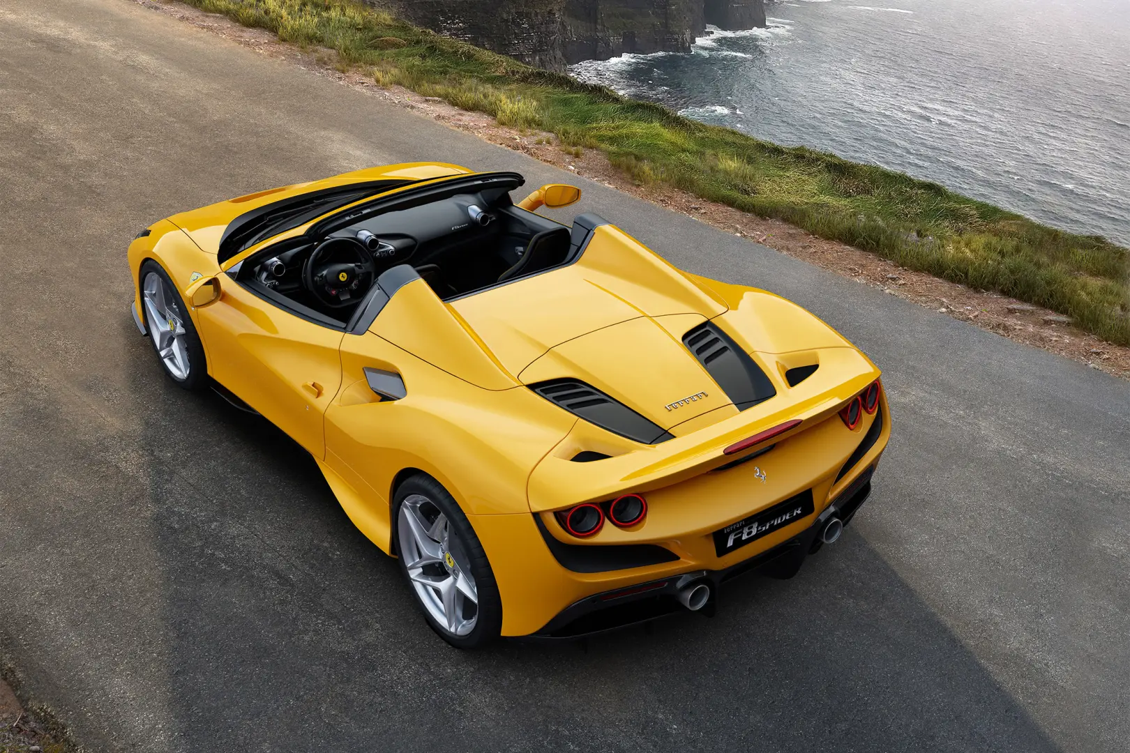 Ferrari F8 F8 Spider 5