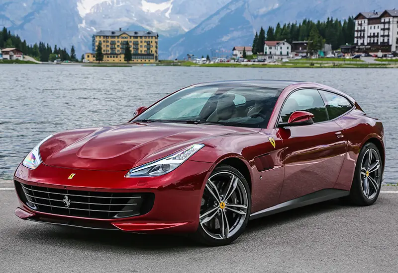 Ferrari  GTC4 Lusso 6.3 5
