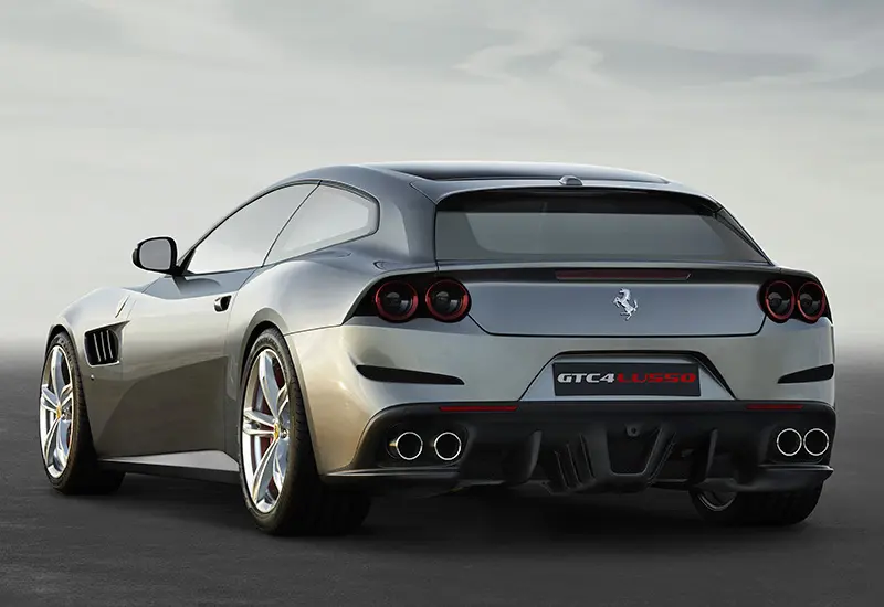 Ferrari  GTC4 Lusso 6.3 7