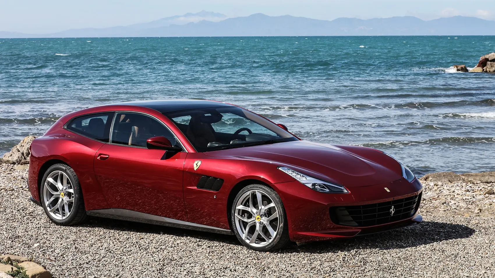 Ferrari  GTC4 Lusso T 3.9 5