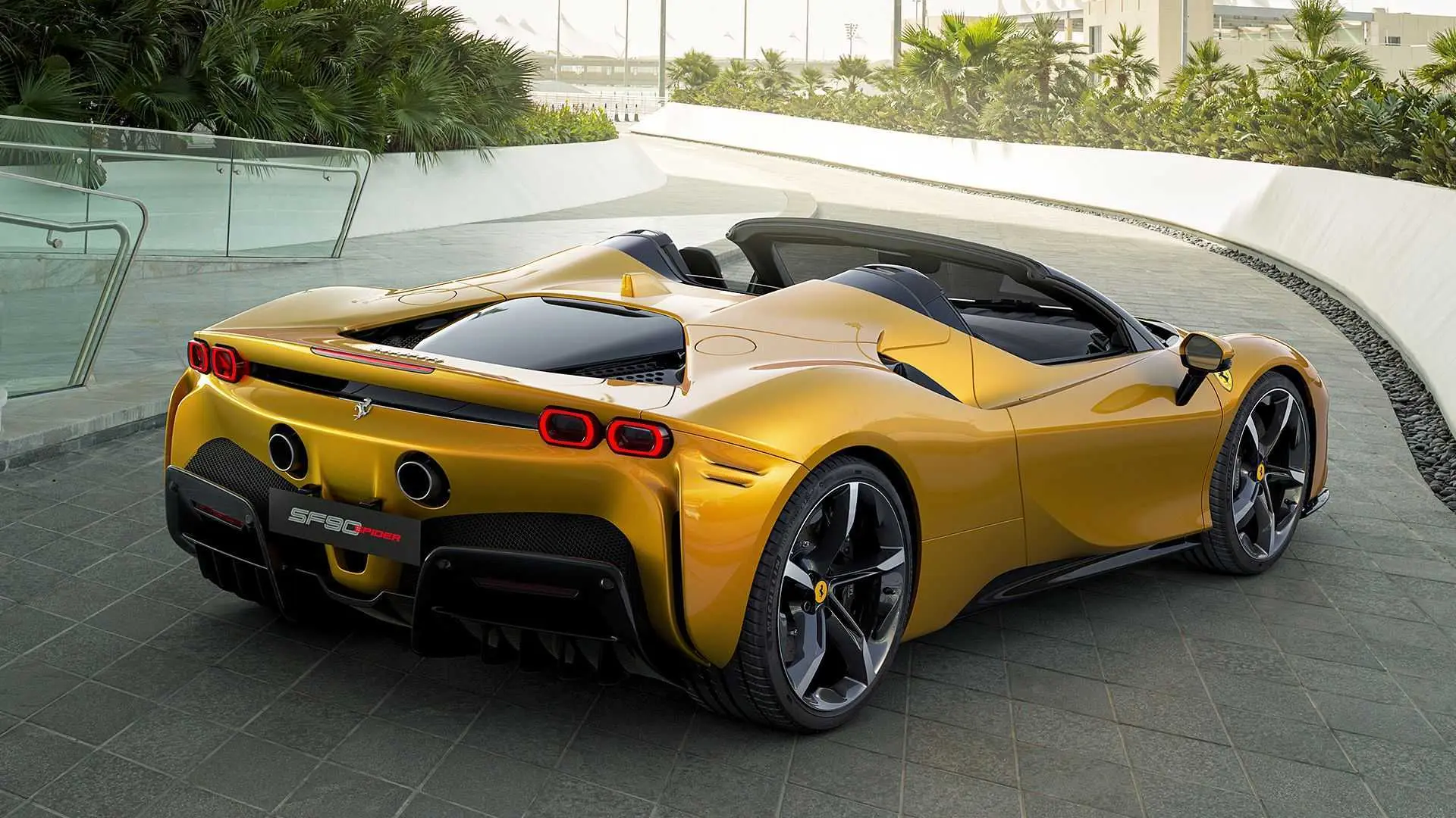 Ferrari SF90 SF90 4.0 V8 Phev Spider 2