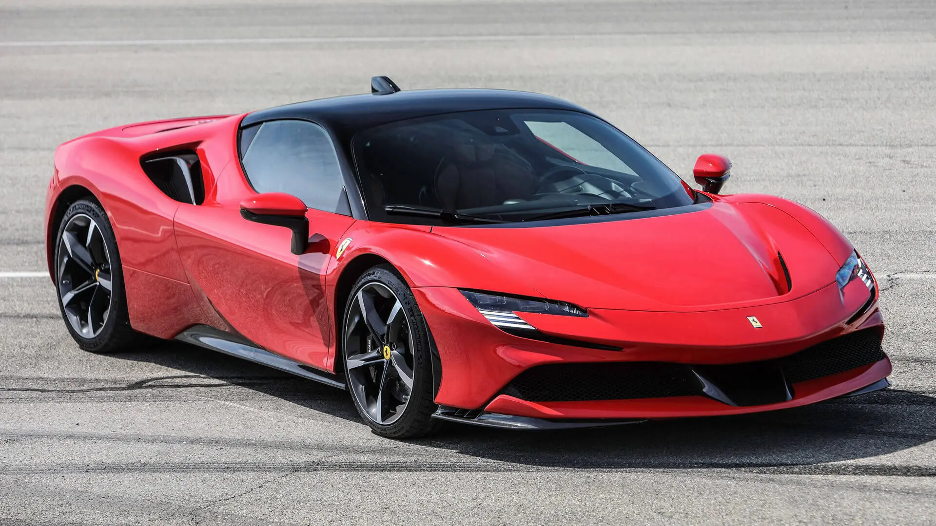 Ferrari SF90 SF90 Stradale 4.0 4