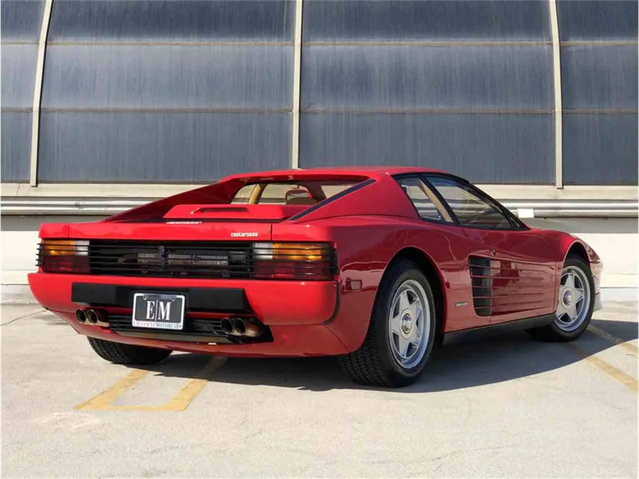 Ferrari  Testarossa 4.9i V12 6