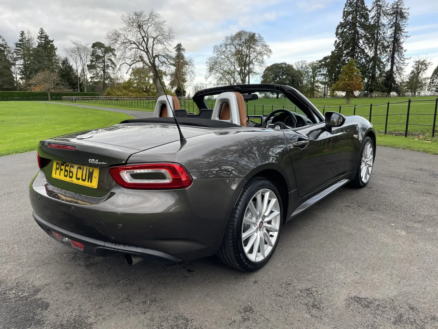 Fiat 124 Spider 124 Spider 1.4 T MultiAir Lusso 6