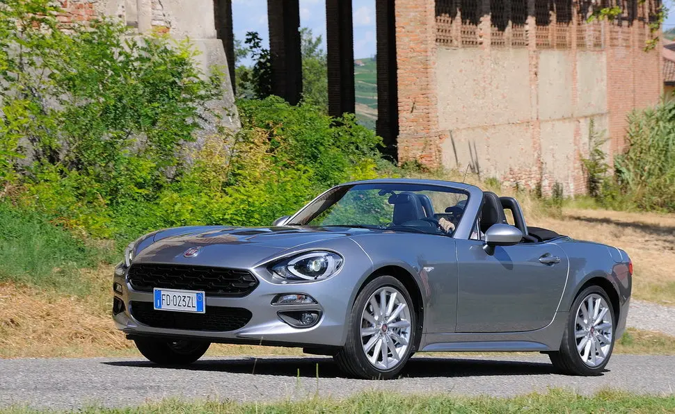 Fiat 124 Spider 124 Spider 1.4 T MultiAir Lusso 7