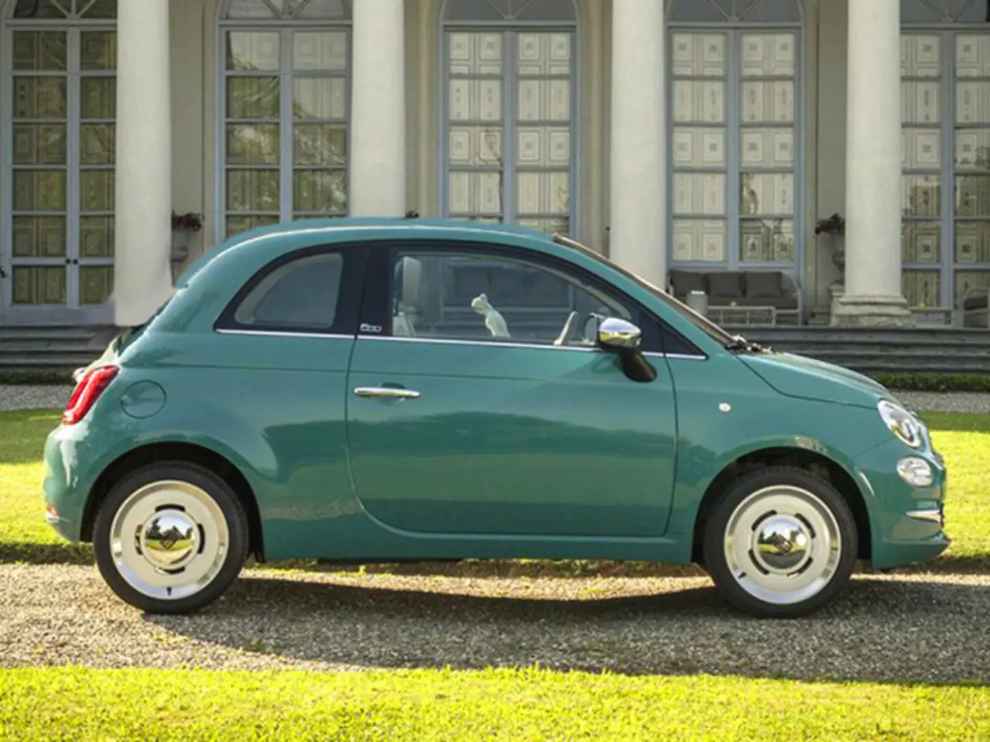 Fiat  500 1.2 8V Anniversario Dualogic 1