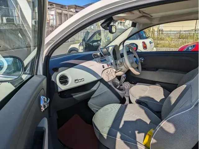 Fiat  500 1.4 16V Lounge 3
