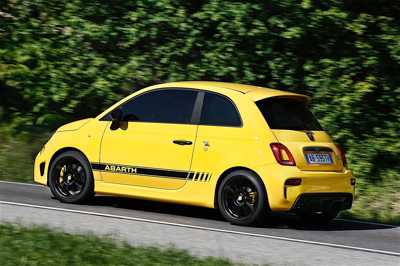 Fiat  500 Abarth 595 3