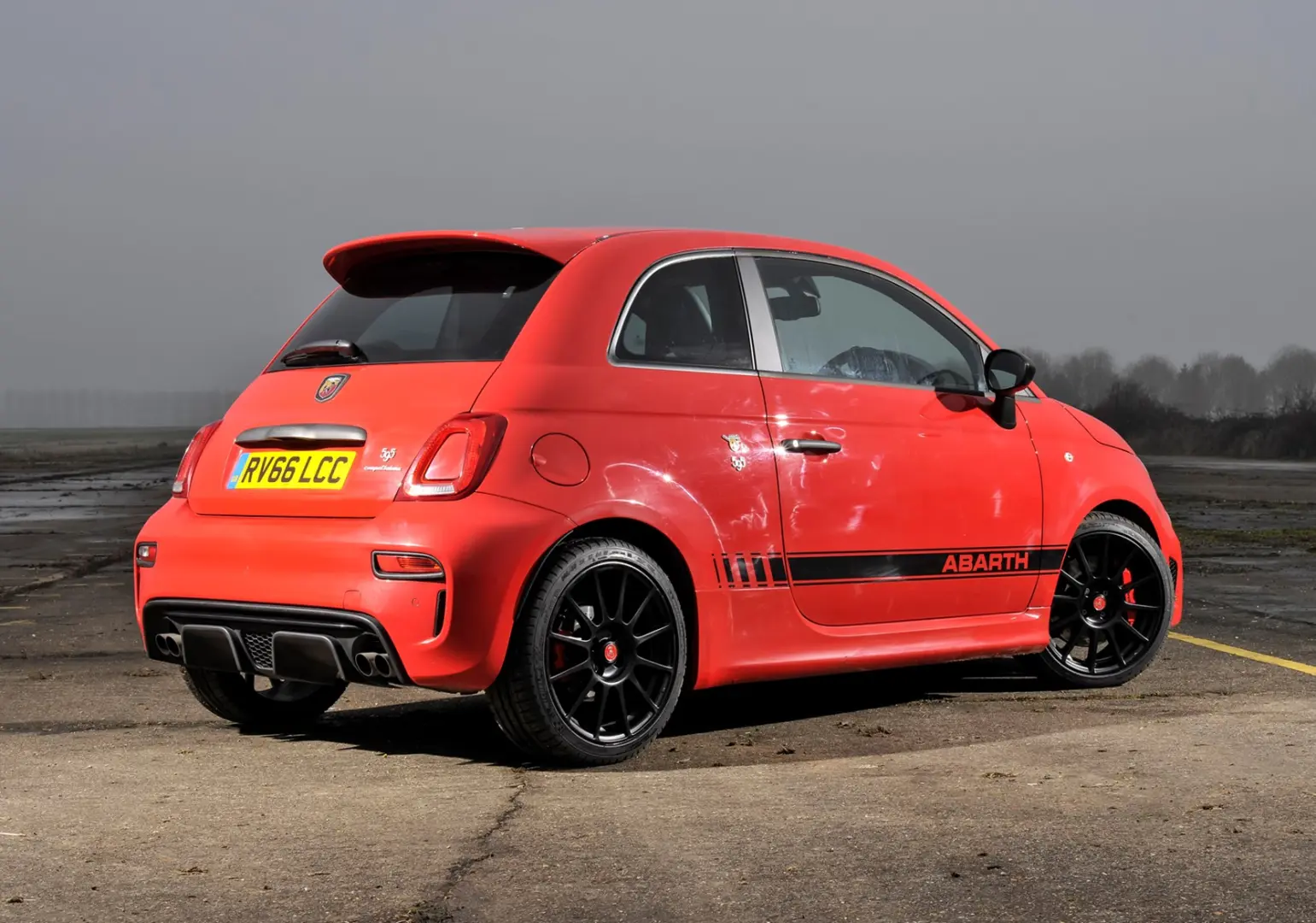 Fiat  500 Abarth 595 Competizione 6