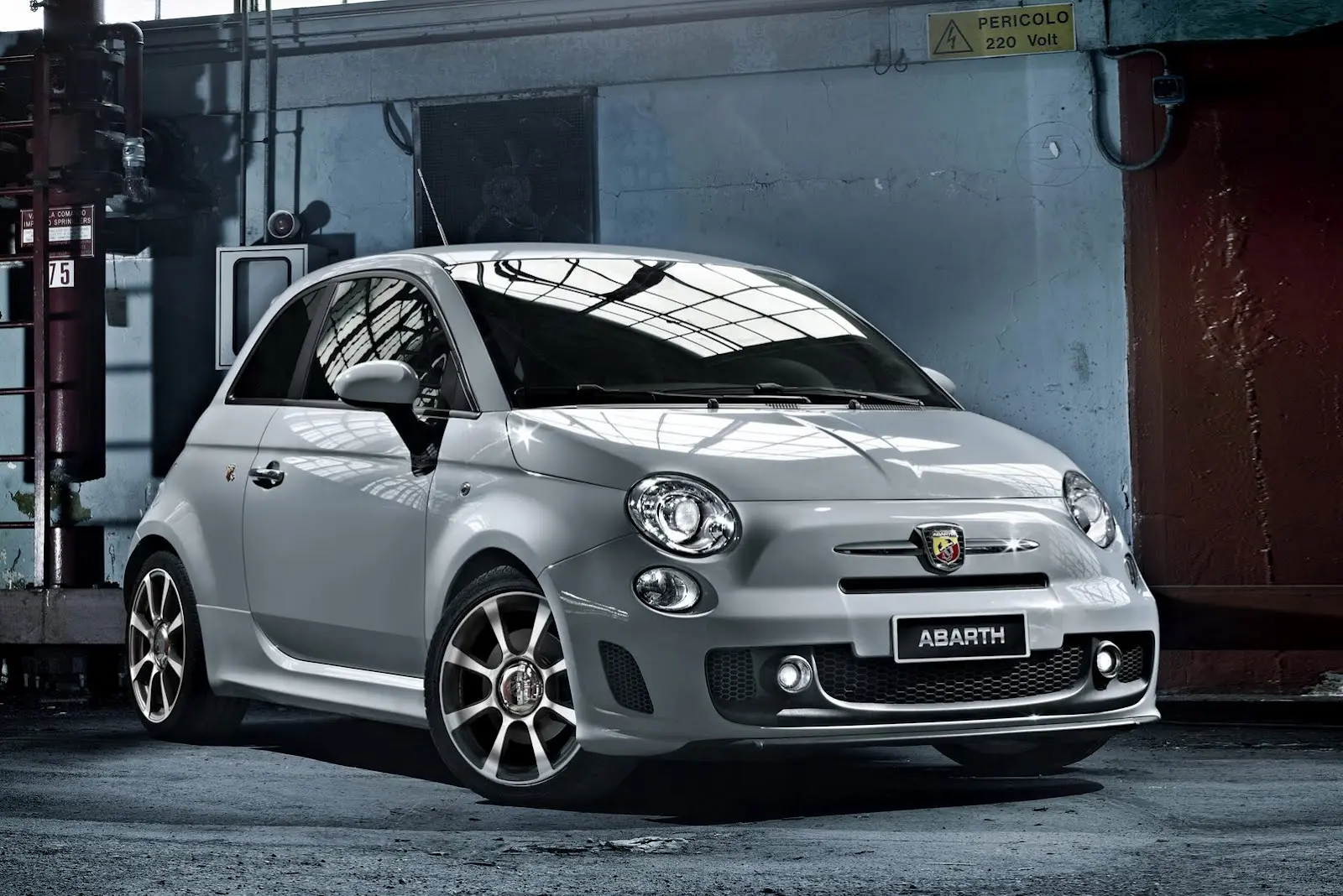 Fiat  500 Abarth 595 Competizione MTA 5