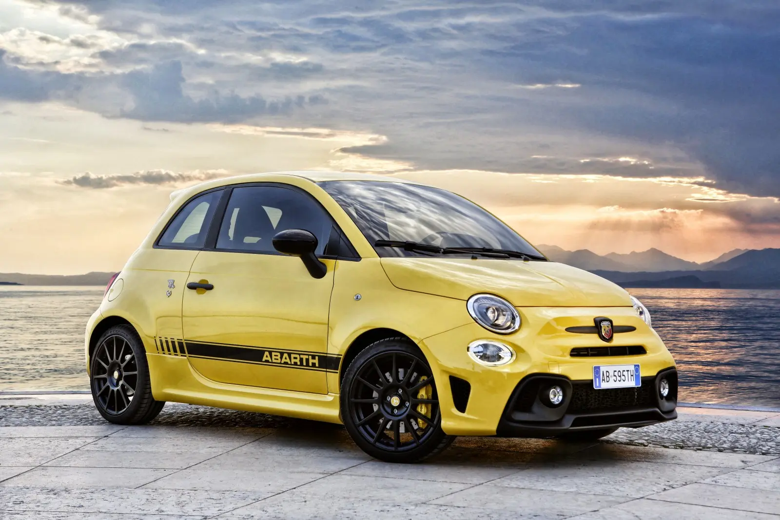 Fiat  500 Abarth 595 Turismo 6
