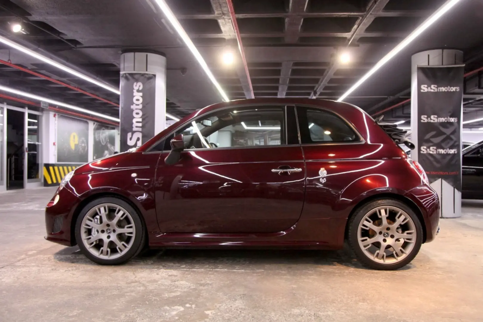 Fiat  500 Abarth 695 Maserati Edizione MTA 4