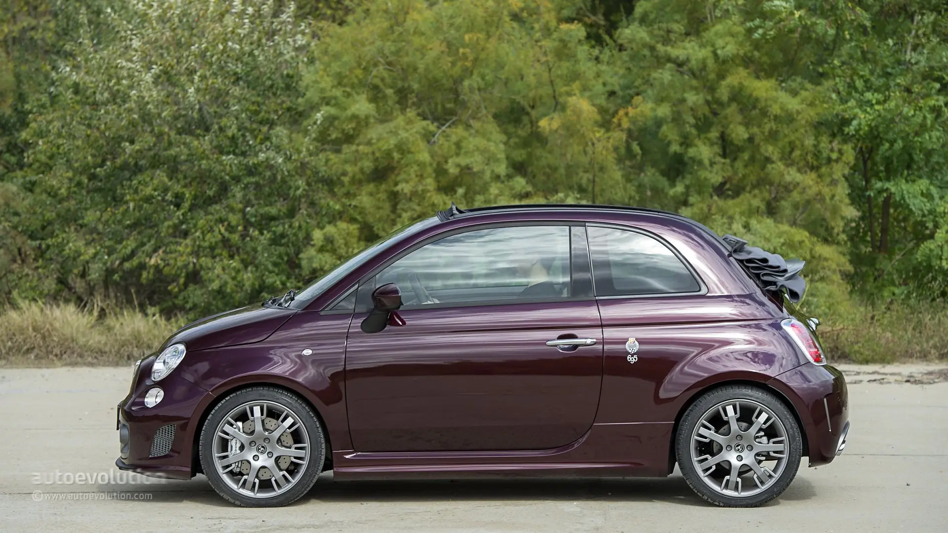 Fiat  500 Abarth 695 Maserati Edizione MTA 7