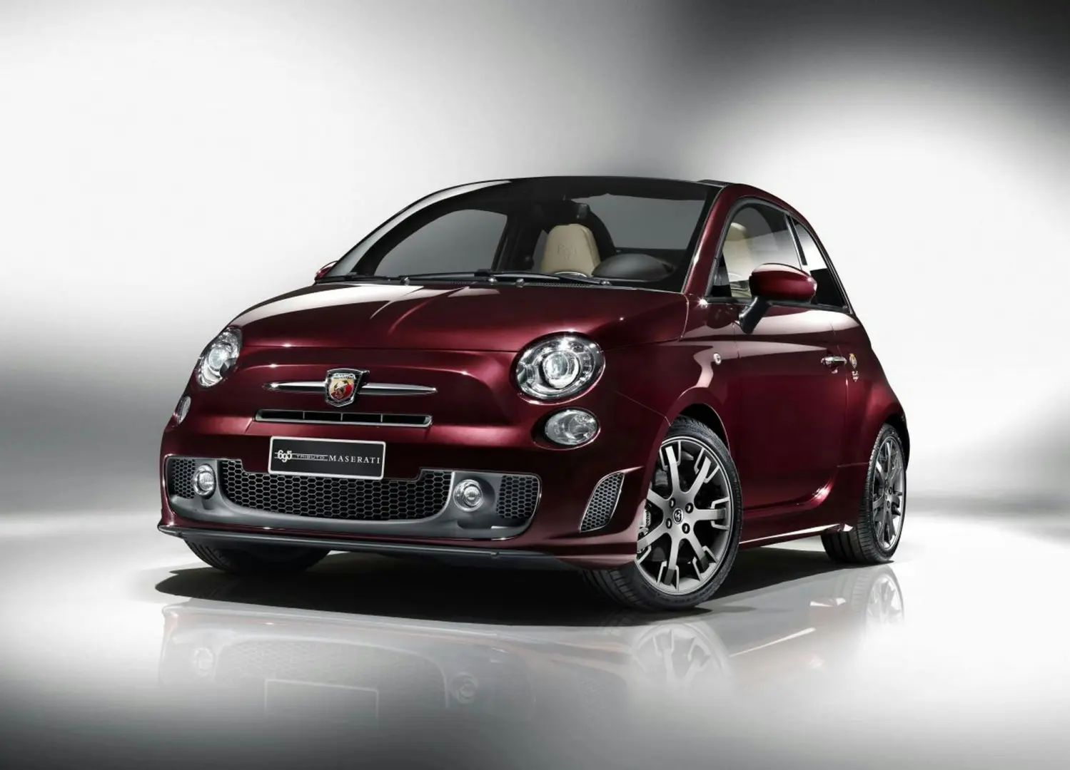 Fiat  500 Abarth 695 Maserati Edizione MTA 6