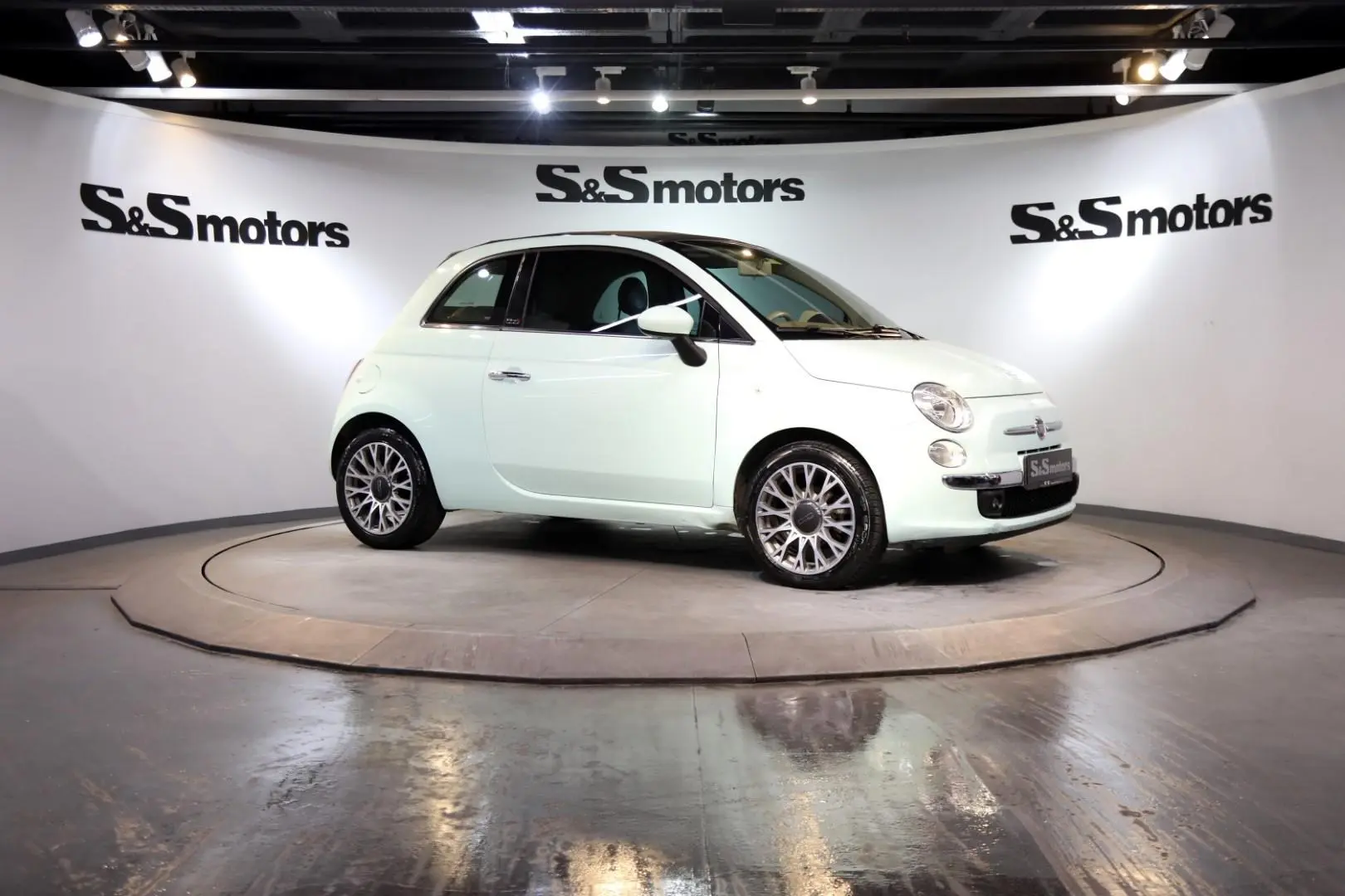 Fiat  500 C 1.2 8V Lounge Dualogic 5
