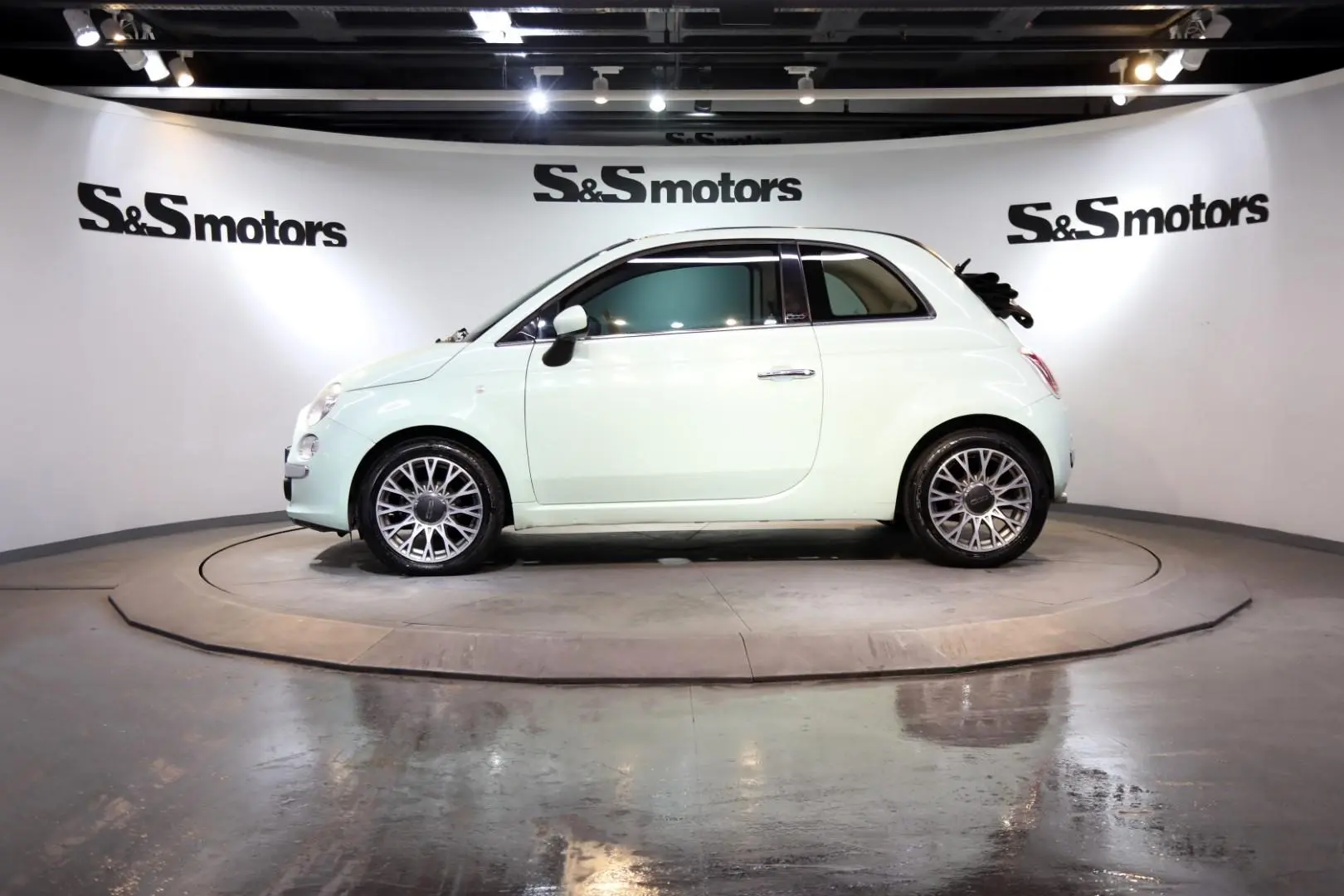 Fiat  500 C 1.2 8V Lounge Dualogic 6