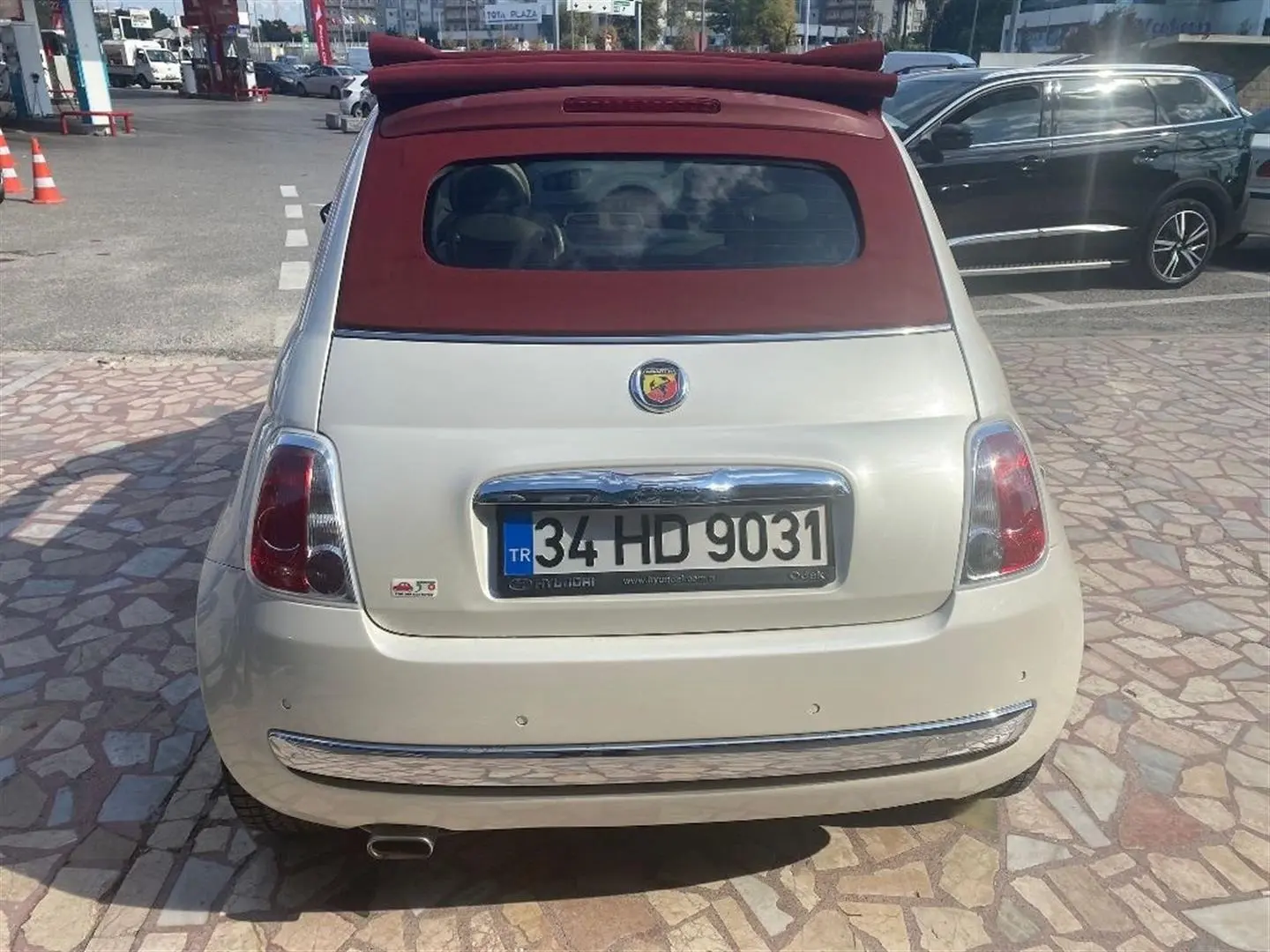 Fiat  500 C 1.4 16V Lounge Dualogic 7