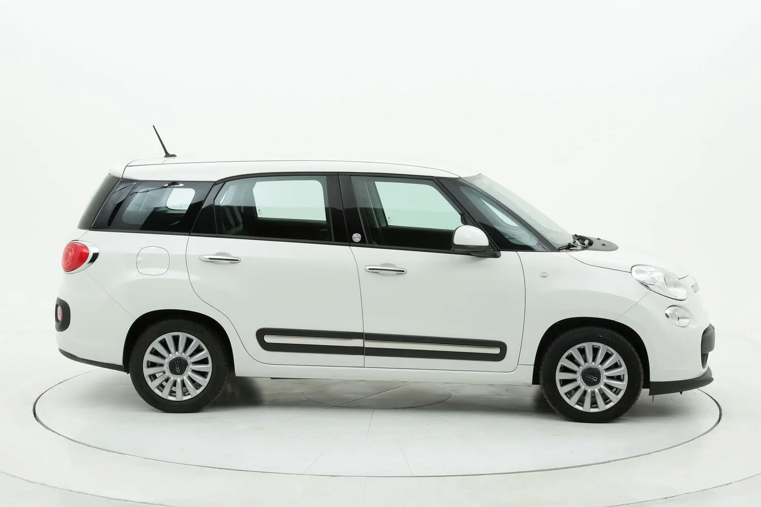 Fiat  500 L 1.4 16V Popstar 2