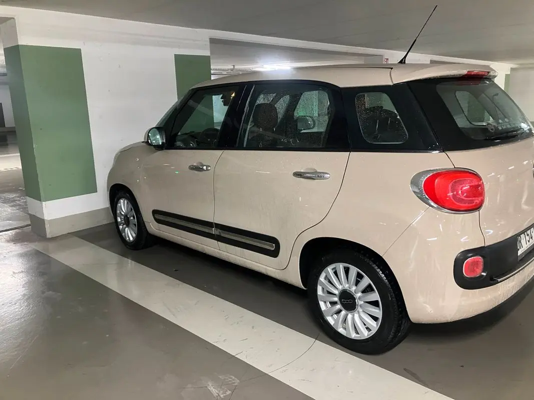 Fiat  500 L 1.4 16V Opening Edition 4