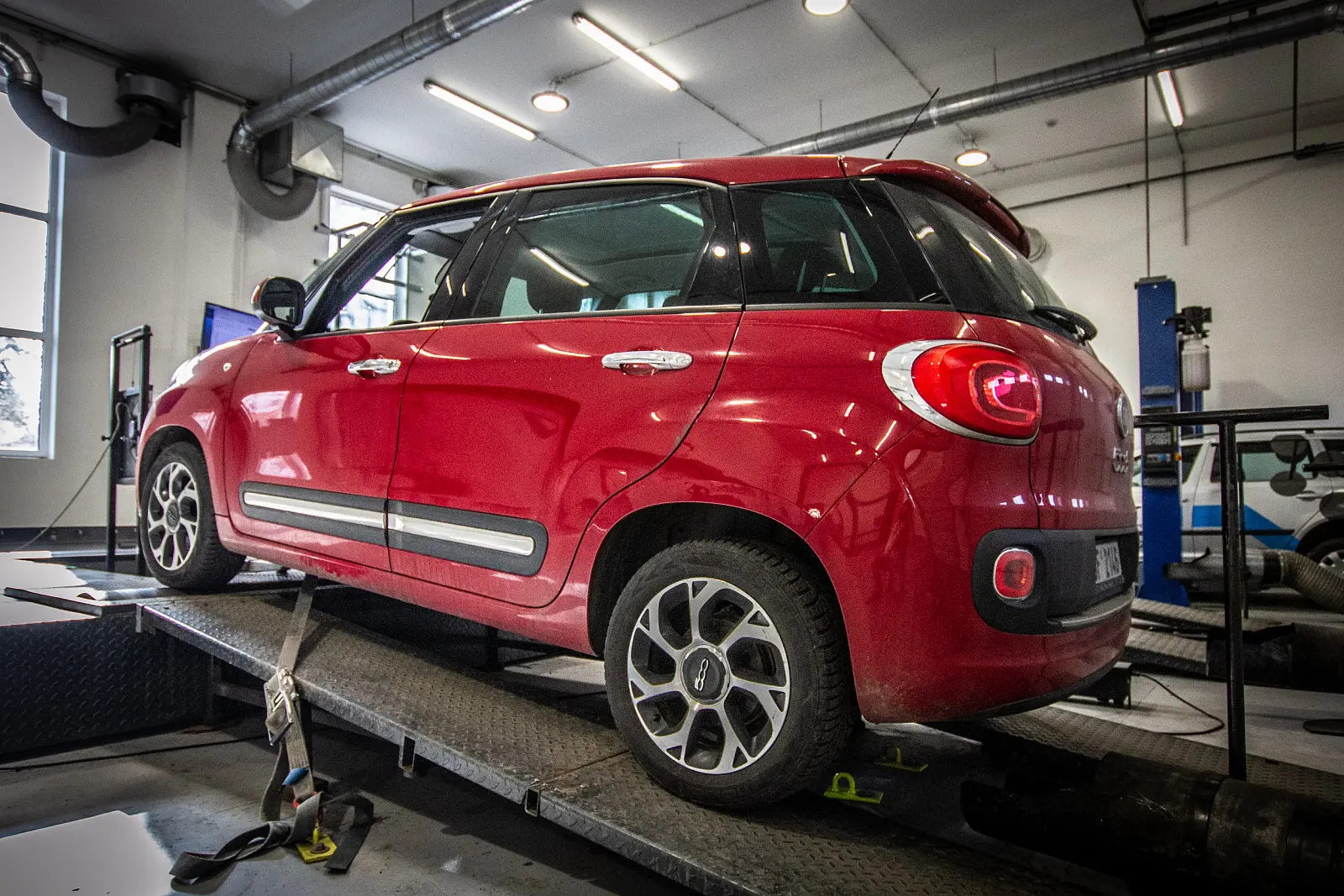 Fiat  500 L 1.4 Fire Mirror MT 4