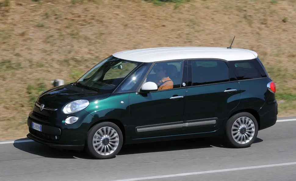 Fiat  500 L Living 1.6 MultiJetII Lounge 2