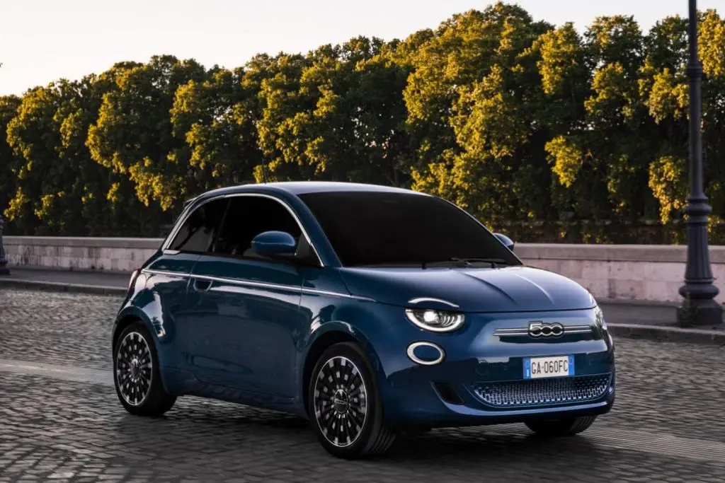 Fiat  500E La Prima By Bocelli 3