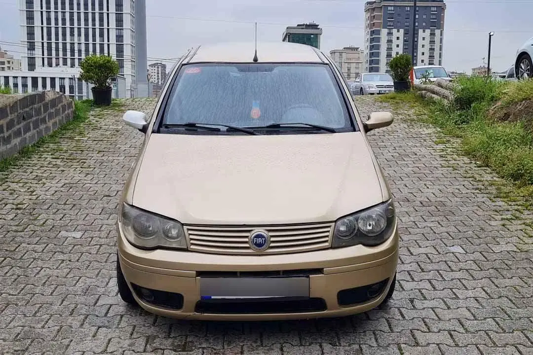 Fiat Albea Albea 1.4 Fire Active 2
