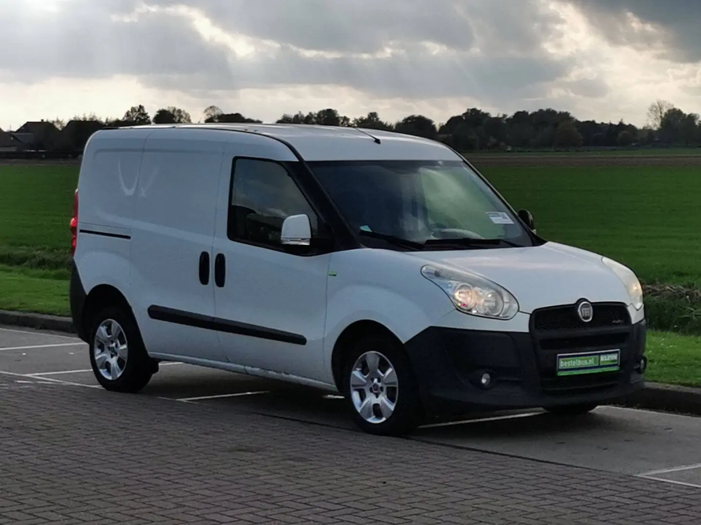 Fiat Doblo Cargo Doblo Cargo 1.6 Malibu 5
