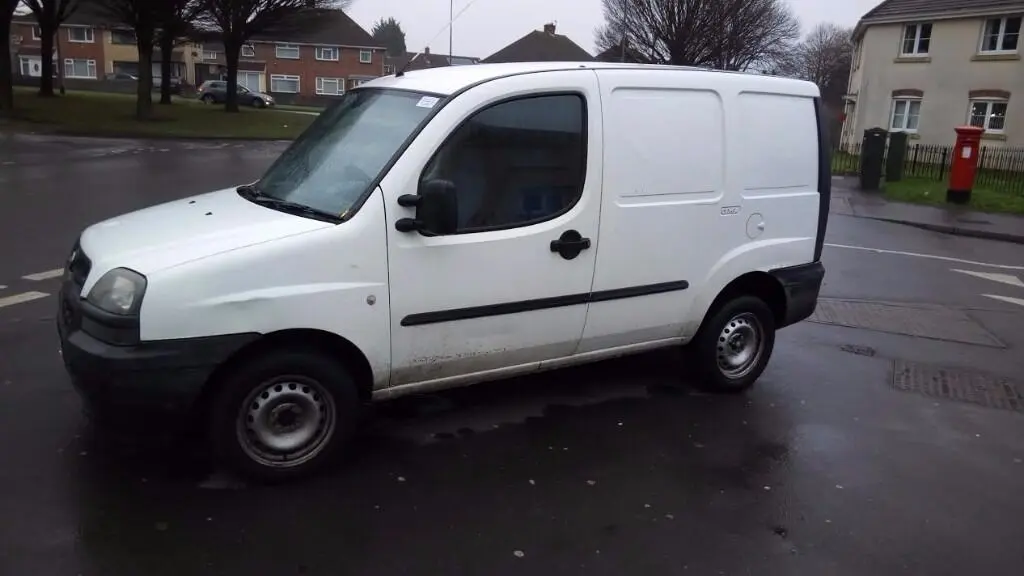 Fiat Doblo Cargo Doblo Cargo 1.9 JTD Active 6
