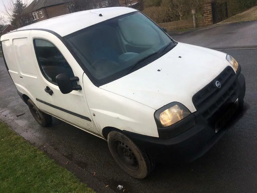 Fiat Doblo Cargo Doblo Cargo 1.3 MultiJet Actual 4
