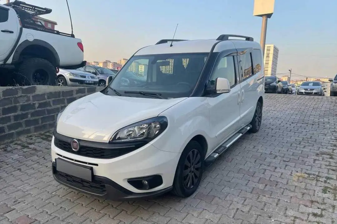 Fiat Doblo Combi Doblo Combi 1.6 MultiJet Easy 5