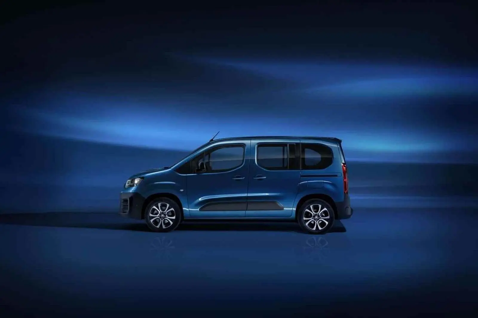 Fiat Doblo Combi Doblo Combi 1.6 MultiJet Easy ESP 7