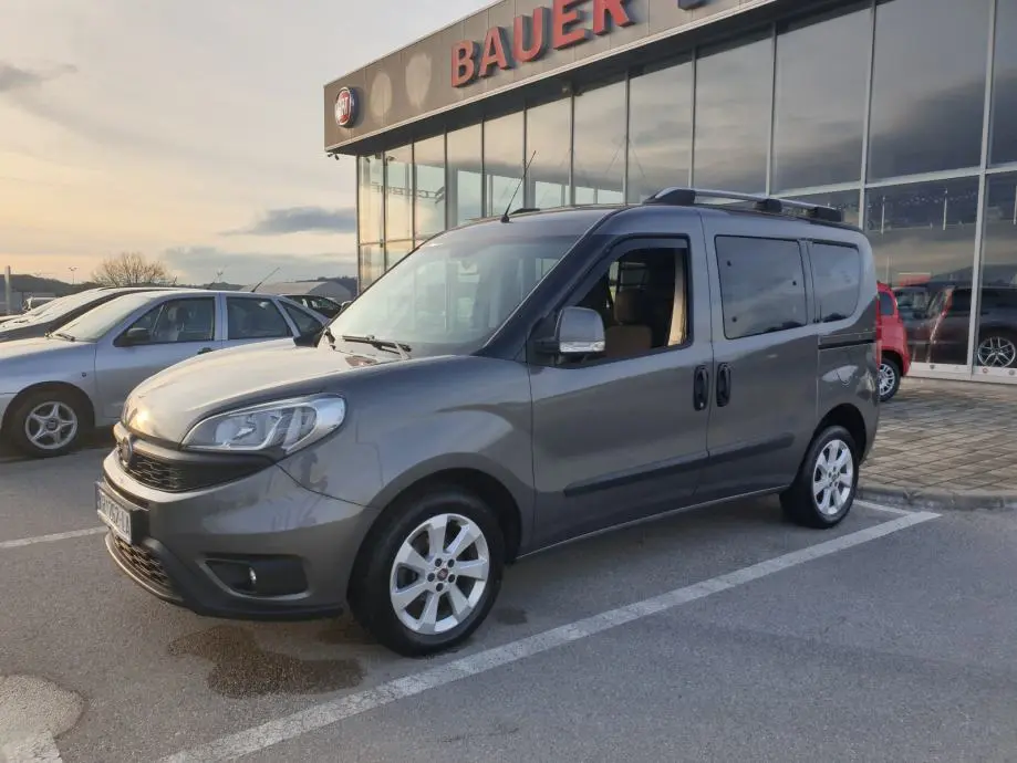 Fiat Doblo Combi Doblo Combi 1.6 MultiJet Premio Plus Gri/Black 7