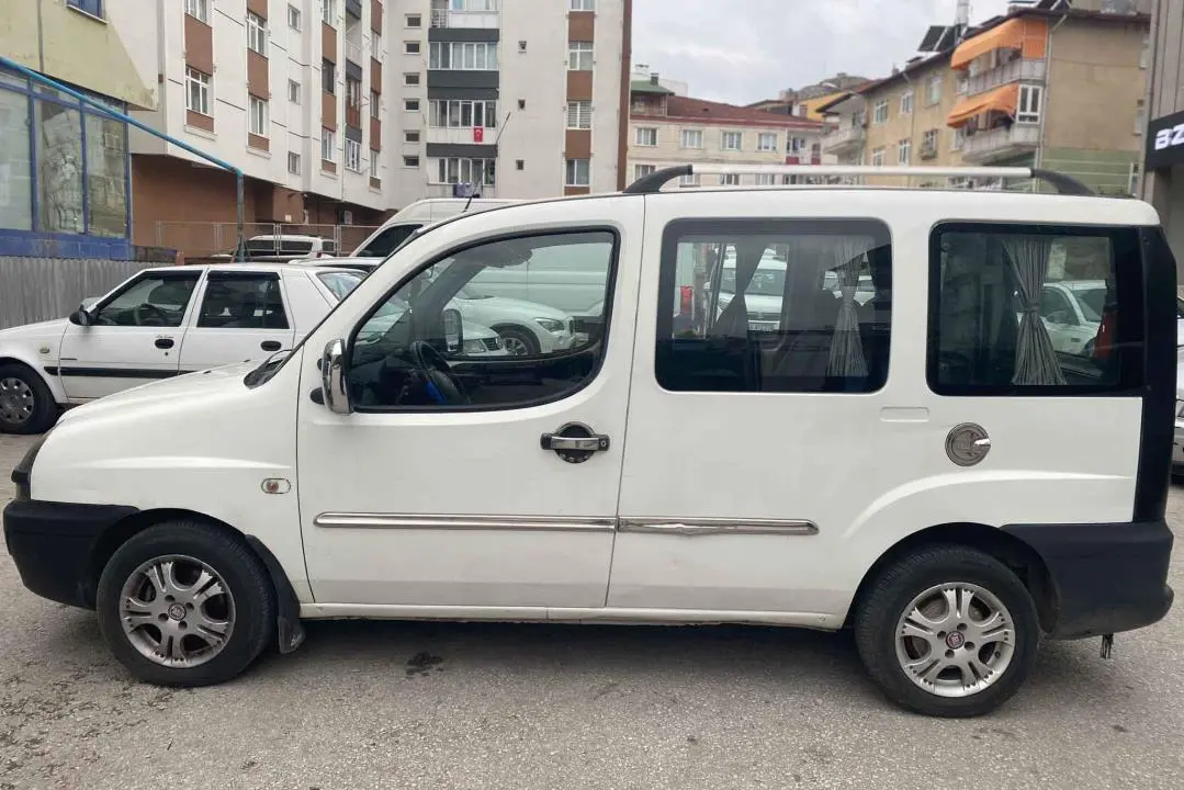 Fiat Doblo Combi Doblo Combi 1.9 D Active 0