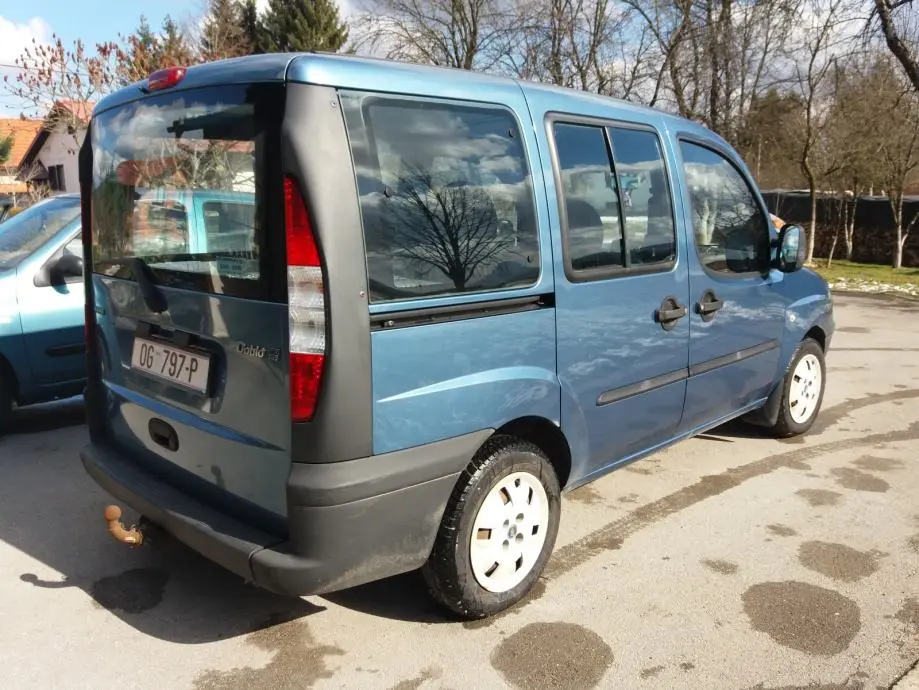 Fiat Doblo Combi Doblo Combi 1.9 JTD ELX 6