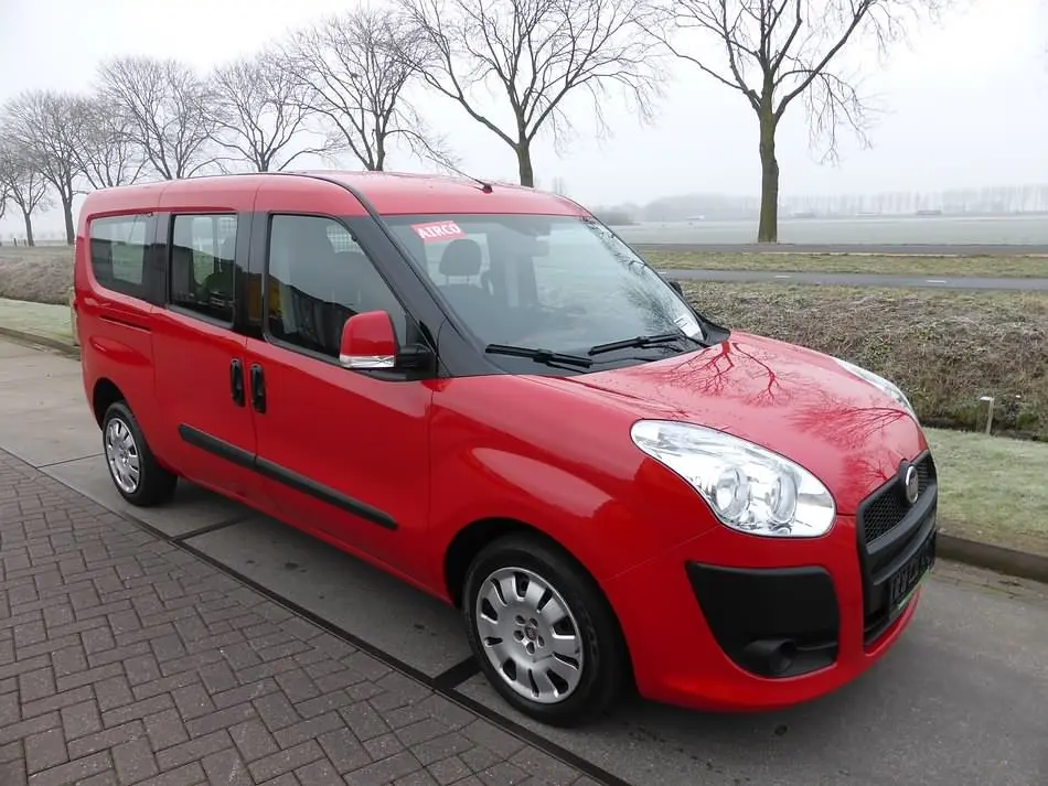 Fiat Doblo Combi Doblo Combi 1.9 JTD Maxi SX 5